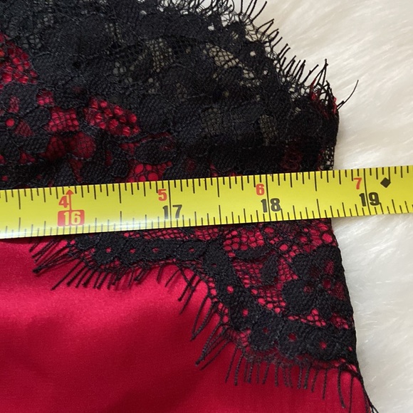 Sexy Christmas shortie pjs in size L - Picture 8 of 12